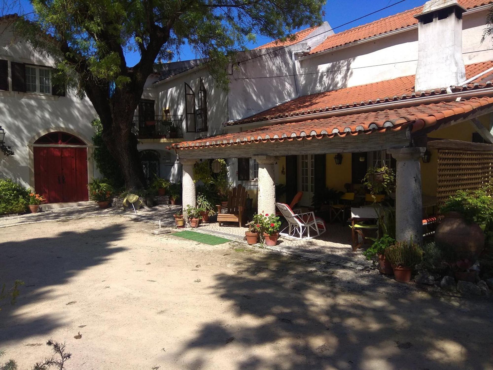 Casa Dos Arrabidos Guest House Torres Novas Exterior foto